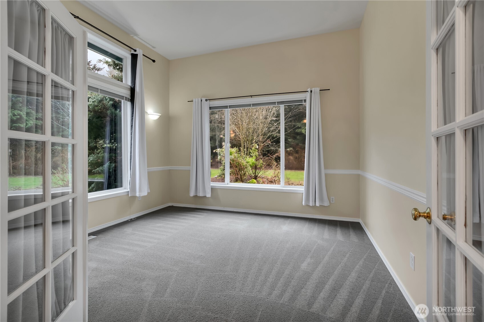 44217 SE Mt Si Road , North Bend, WA 98045