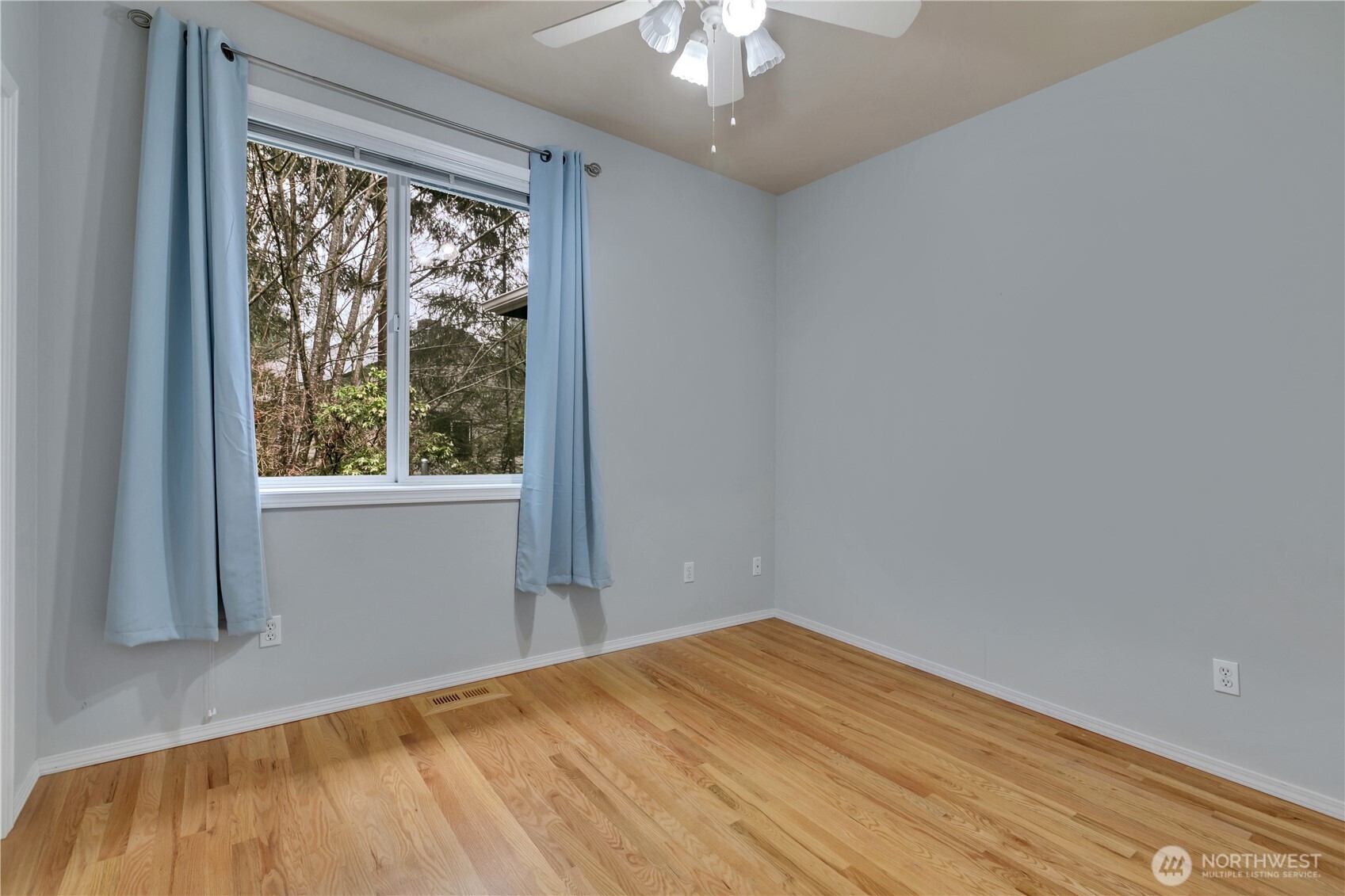 44217 SE Mt Si Road , North Bend, WA 98045