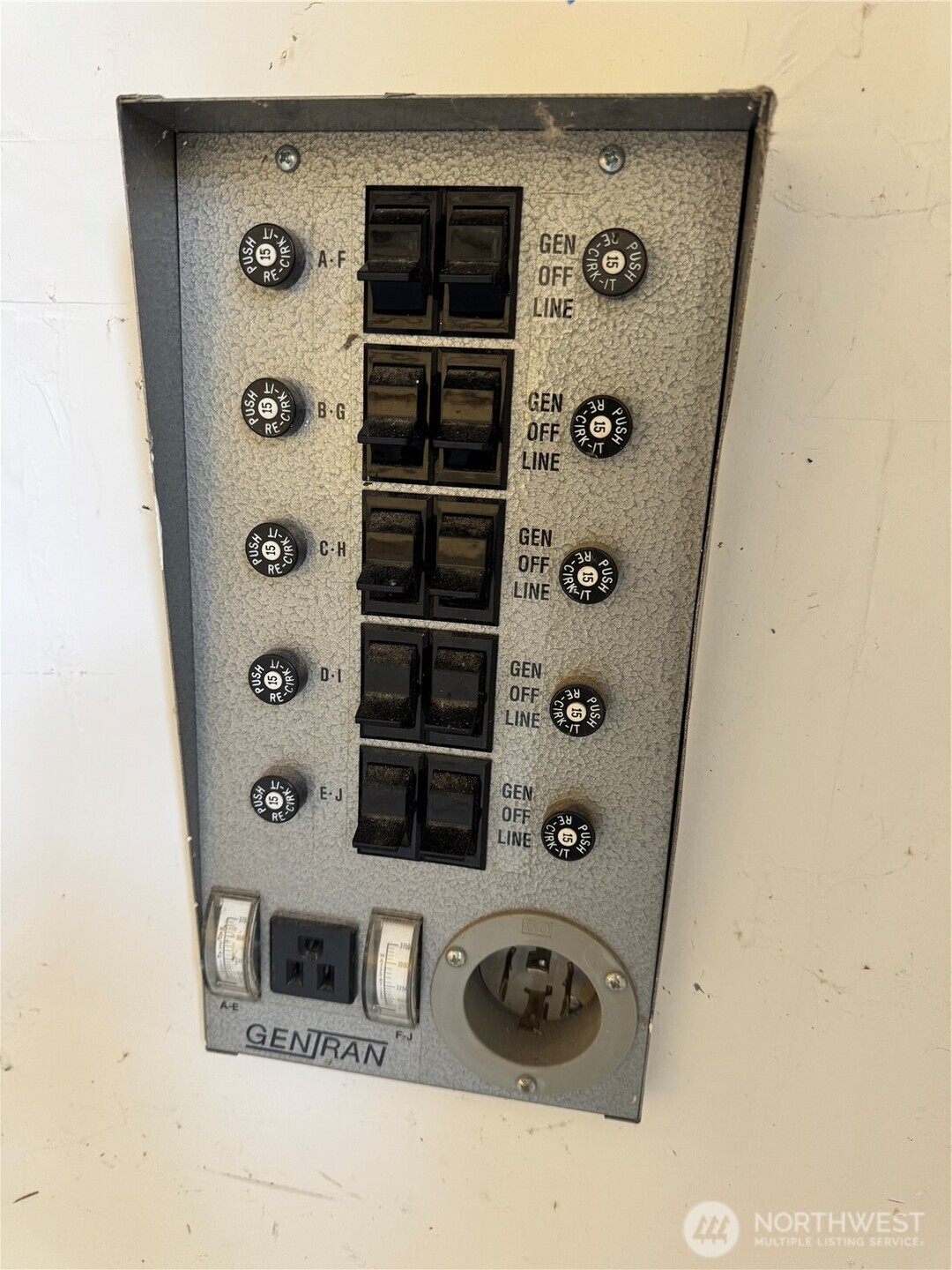 44217 SE Mt Si Road , North Bend, WA 98045