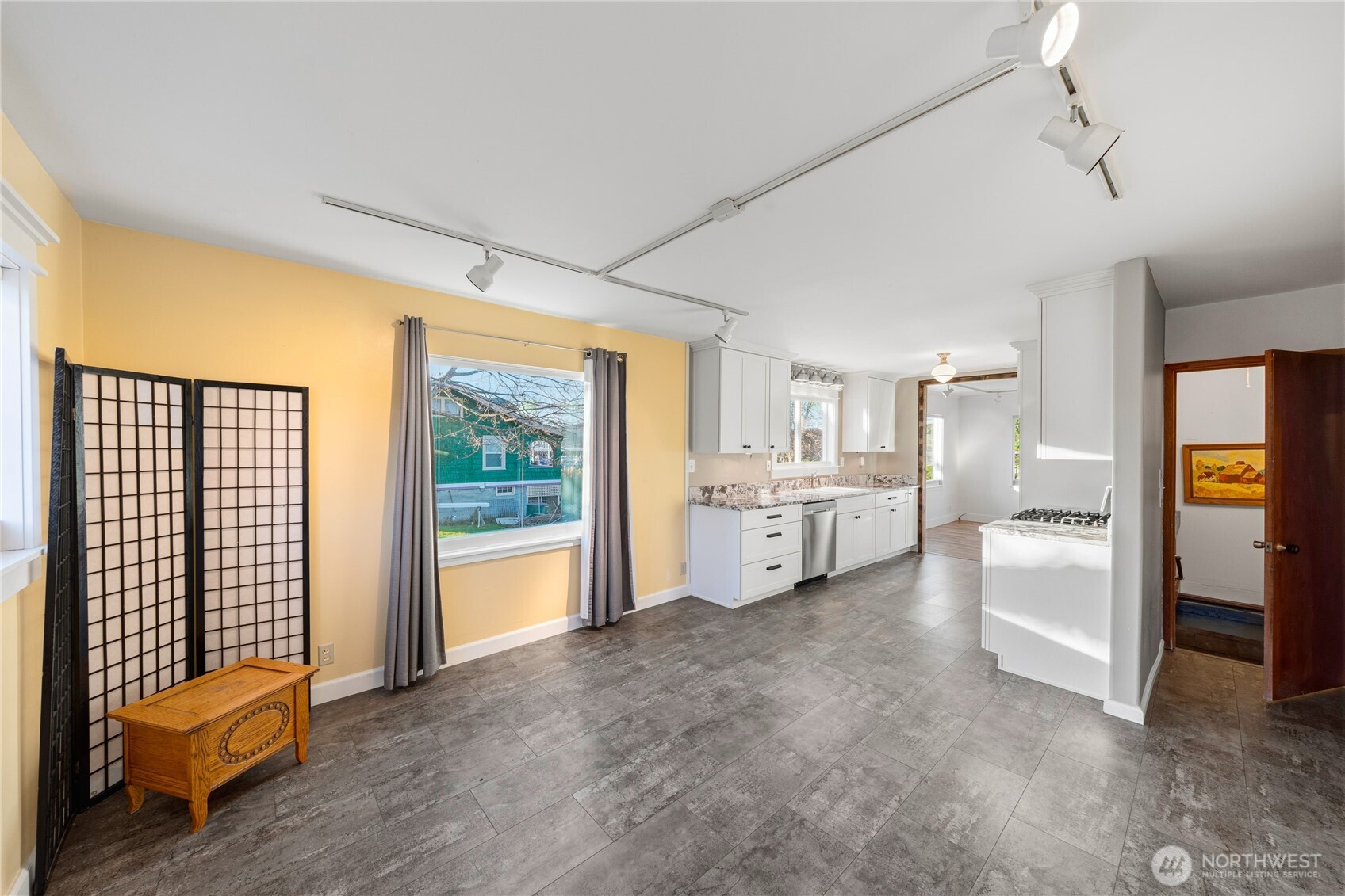 1411 5th Street , Anacortes, WA 98221