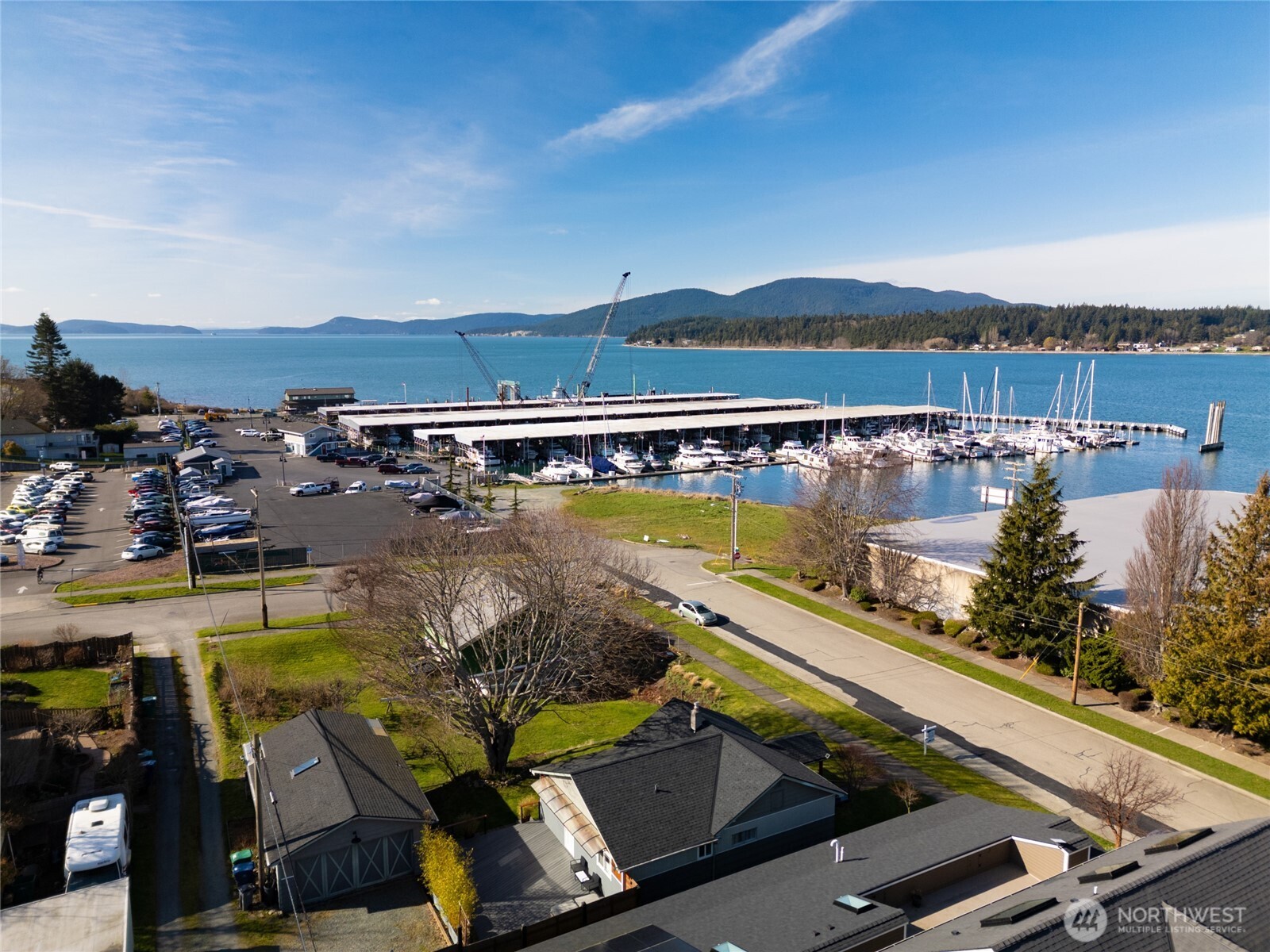 1411 5th Street , Anacortes, WA 98221