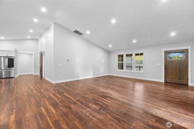 17003 Jordan Street SW, Rochester, WA 98579 - Photo 8