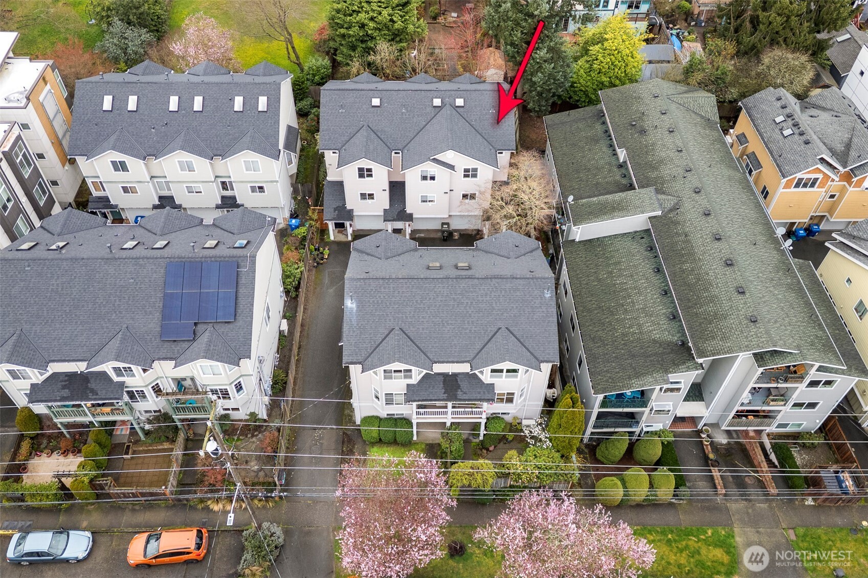 730 N 95th Street , Seattle, WA 98103