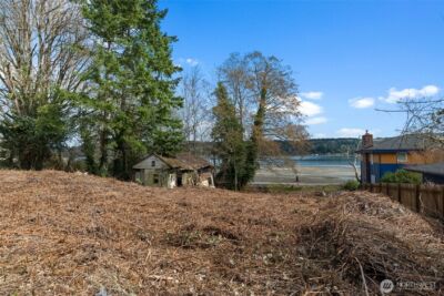 5280 Illahee Road NE, Bremerton, WA 98311 - Photo 9