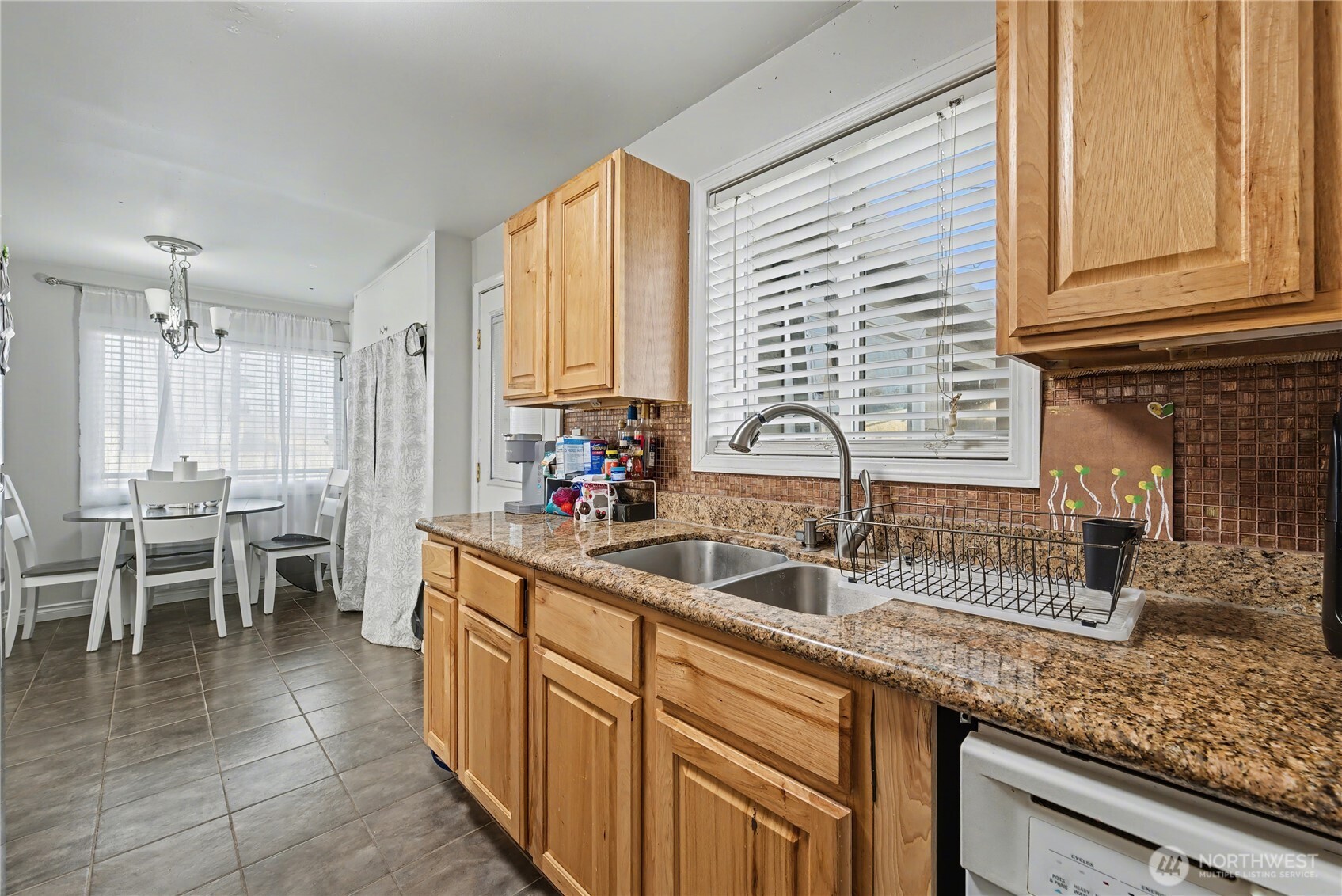 160 G Street NE, Ephrata, WA 98823