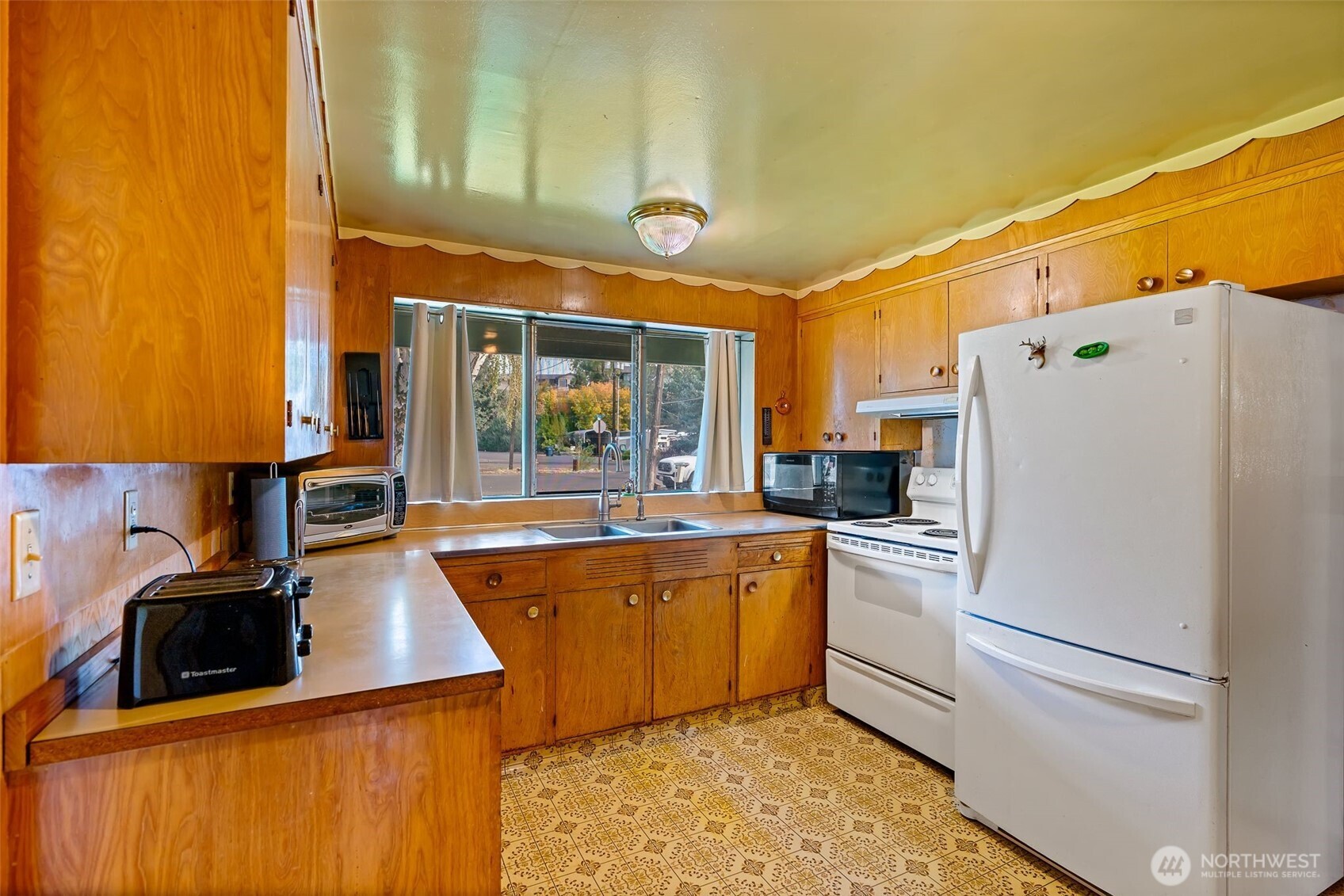 1101 N Willow , Ellensburg, WA 98926