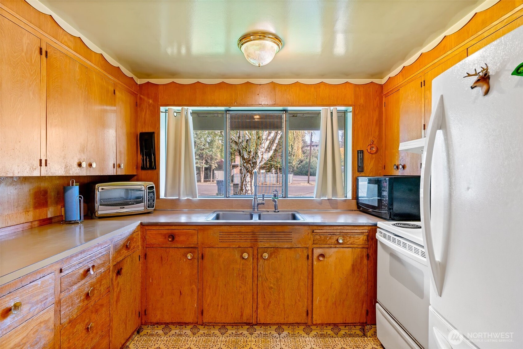 1101 N Willow , Ellensburg, WA 98926