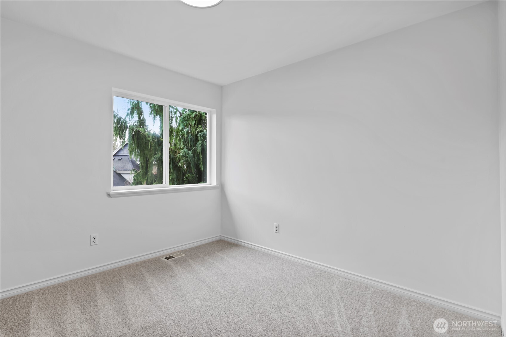 9806 Trombley Road , Snohomish, WA 98290-6379