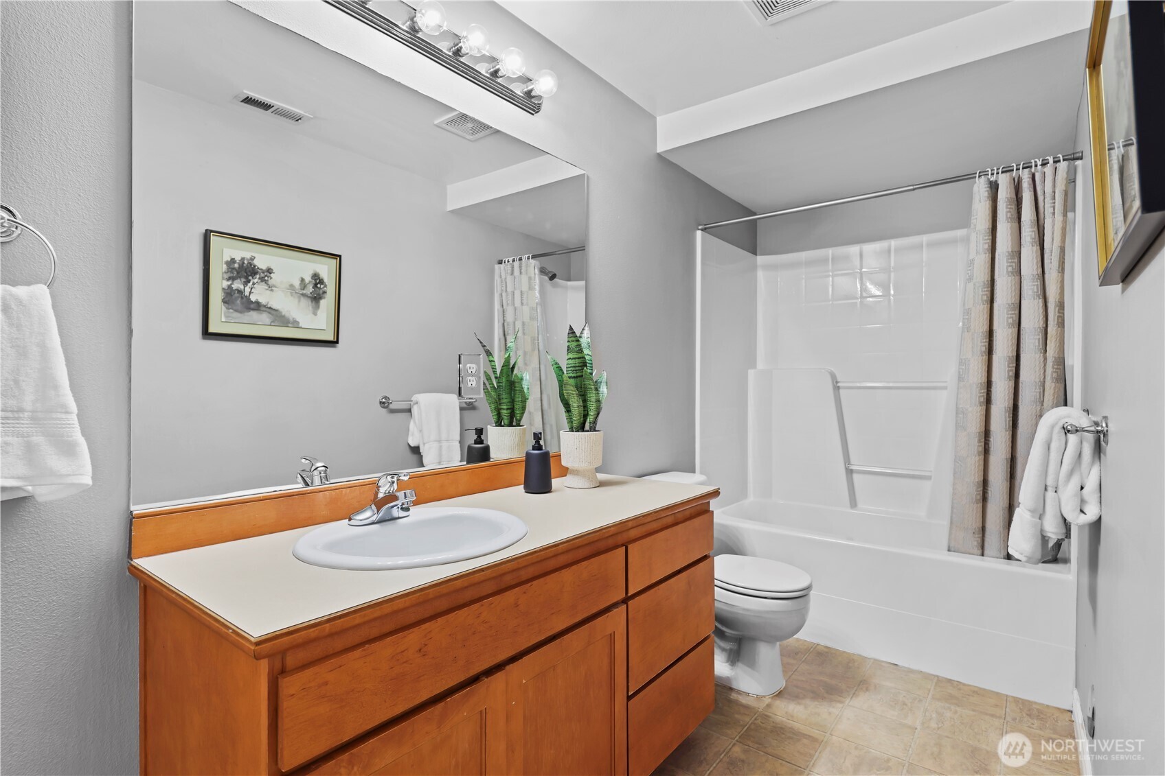 9806 Trombley Road , Snohomish, WA 98290-6379