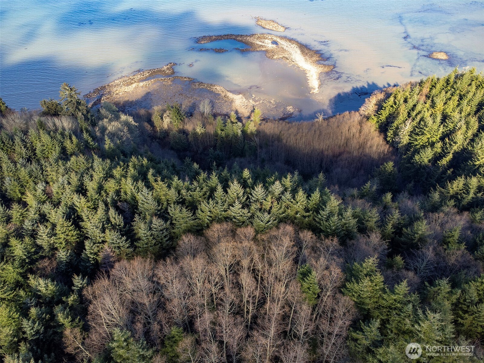 9999 W Highway 112 , Port Angeles, WA 98362