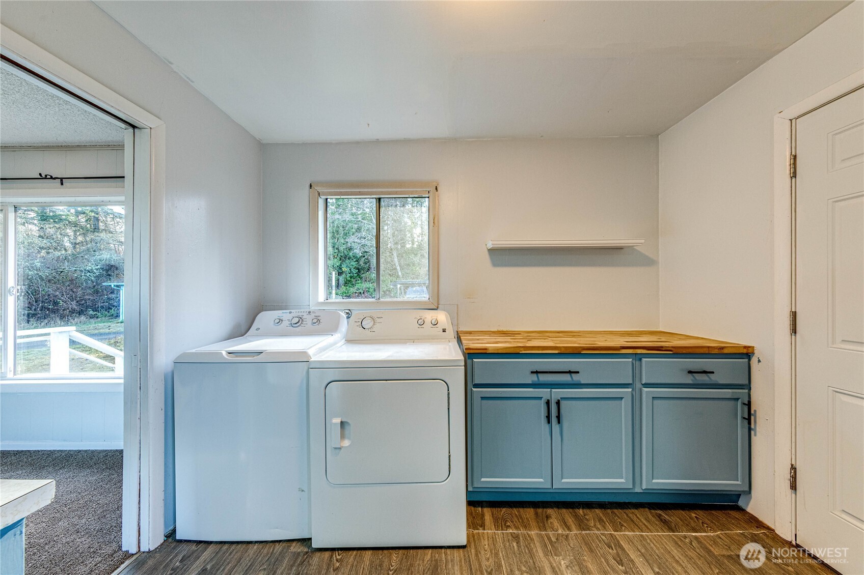 1938 W Highway 101 , Port Angeles, WA 98363