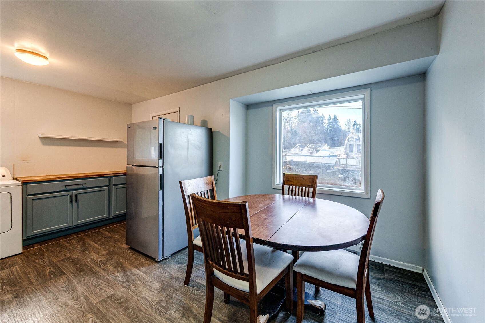 1938 W Highway 101 , Port Angeles, WA 98363