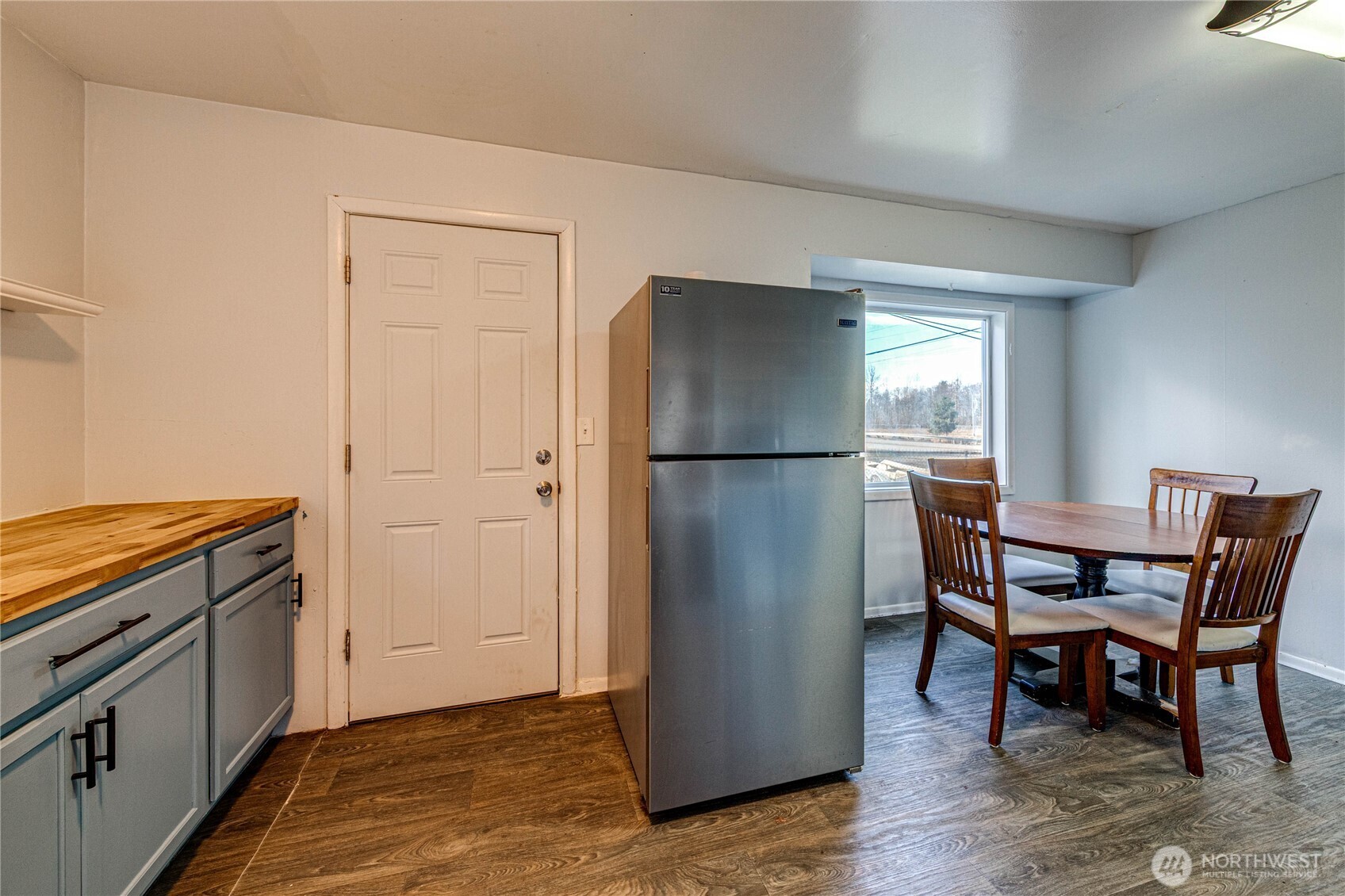 1938 W Highway 101 , Port Angeles, WA 98363