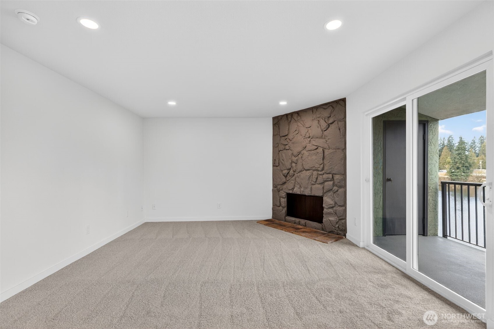 615 75th Street SE #C53, Everett, WA 98203