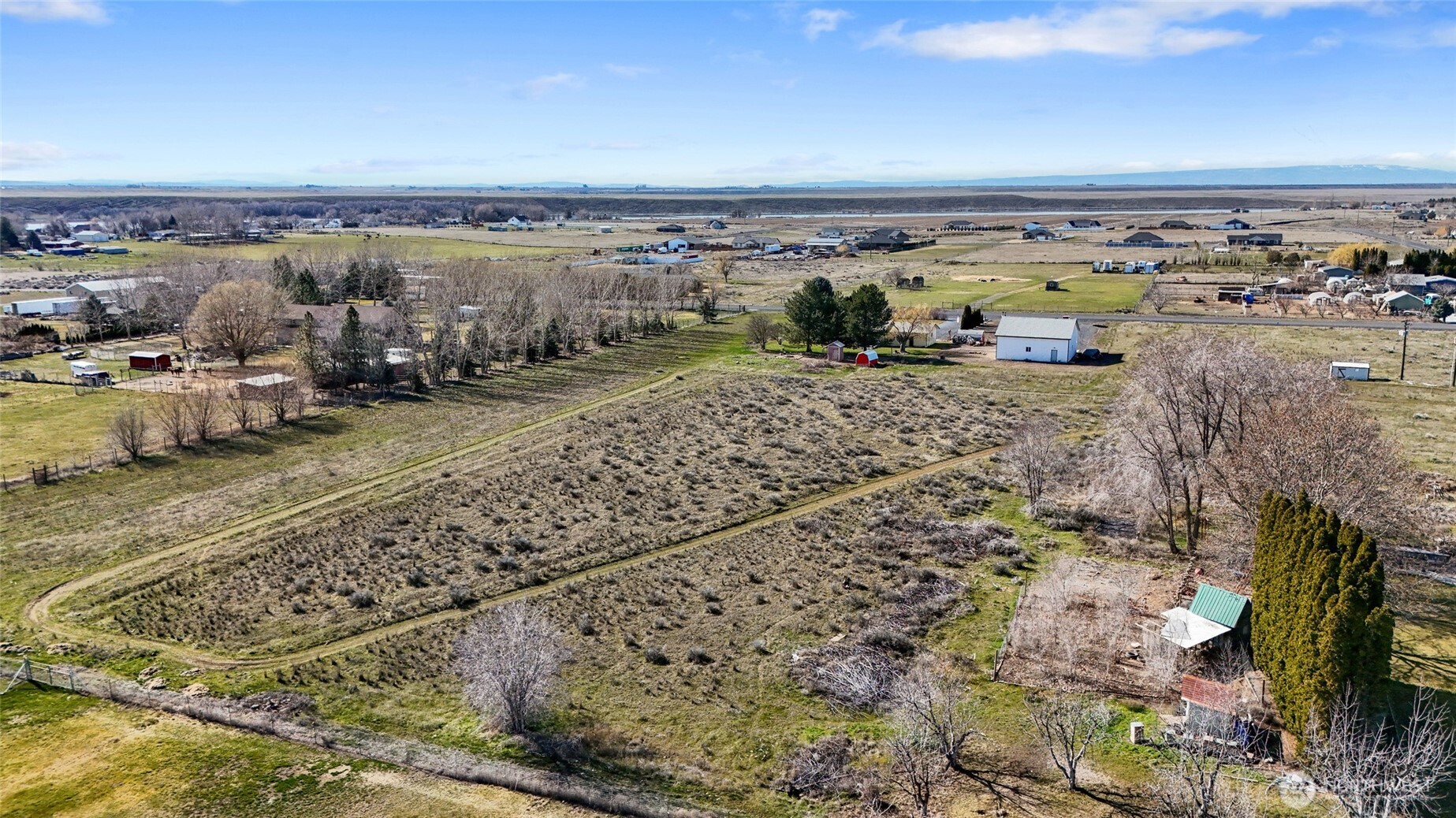 6919 D.5 Road NE, Moses Lake, WA 98837