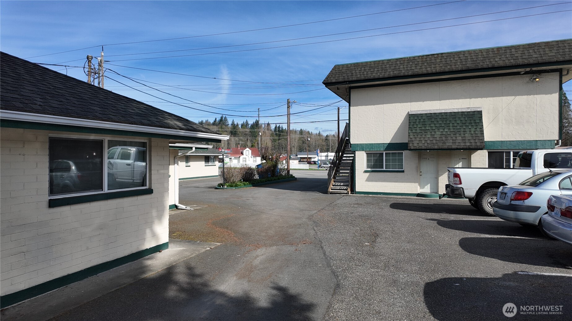 19930 State Route 2 , Monroe, WA 98272-6358