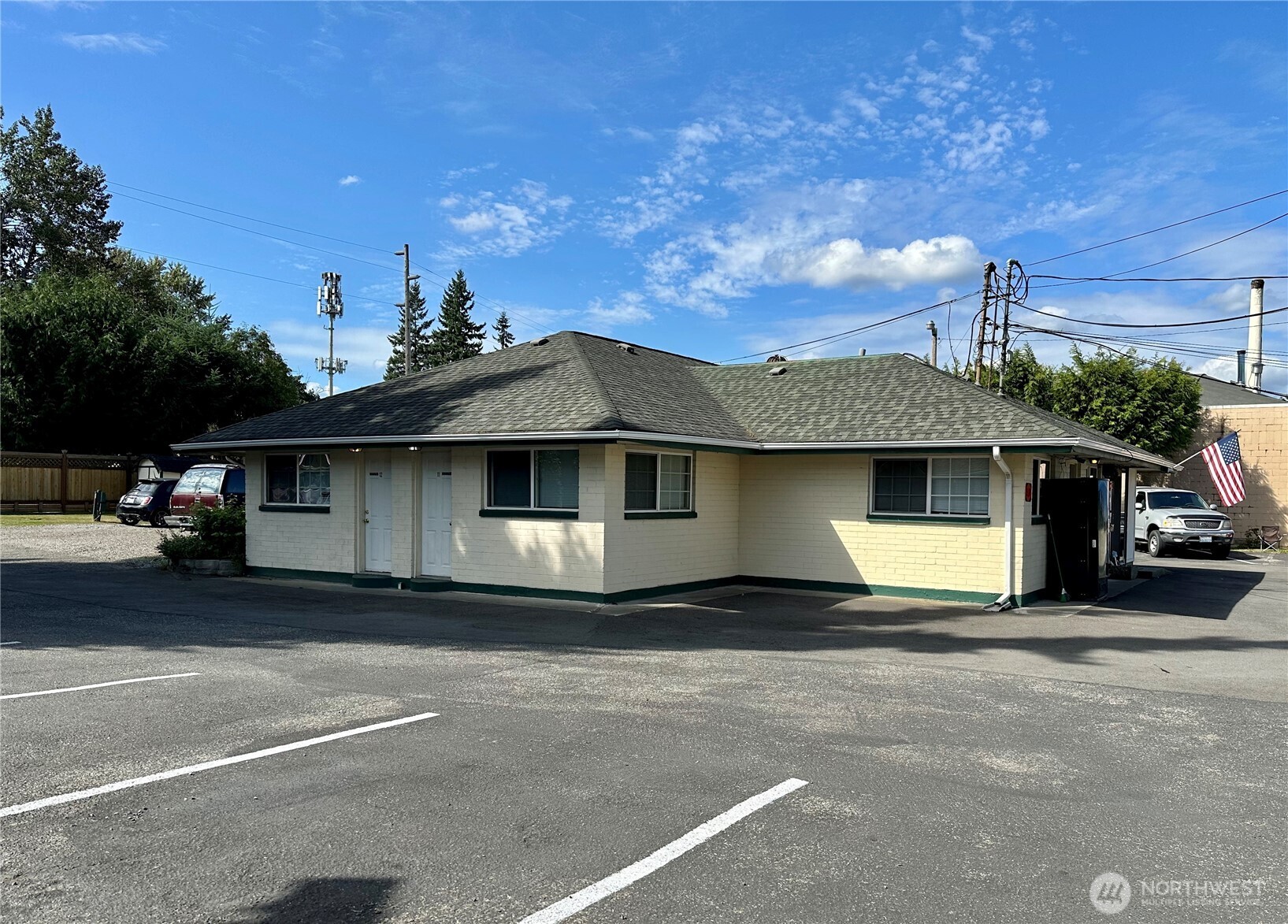 19930 State Route 2 , Monroe, WA 98272-6358