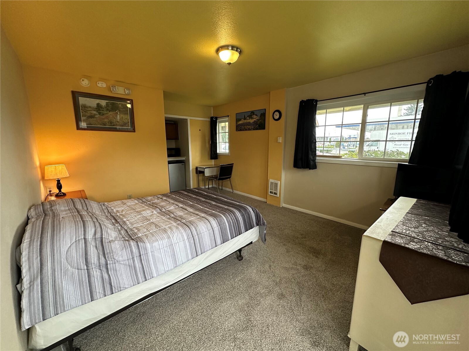19930 State Route 2 , Monroe, WA 98272-6358