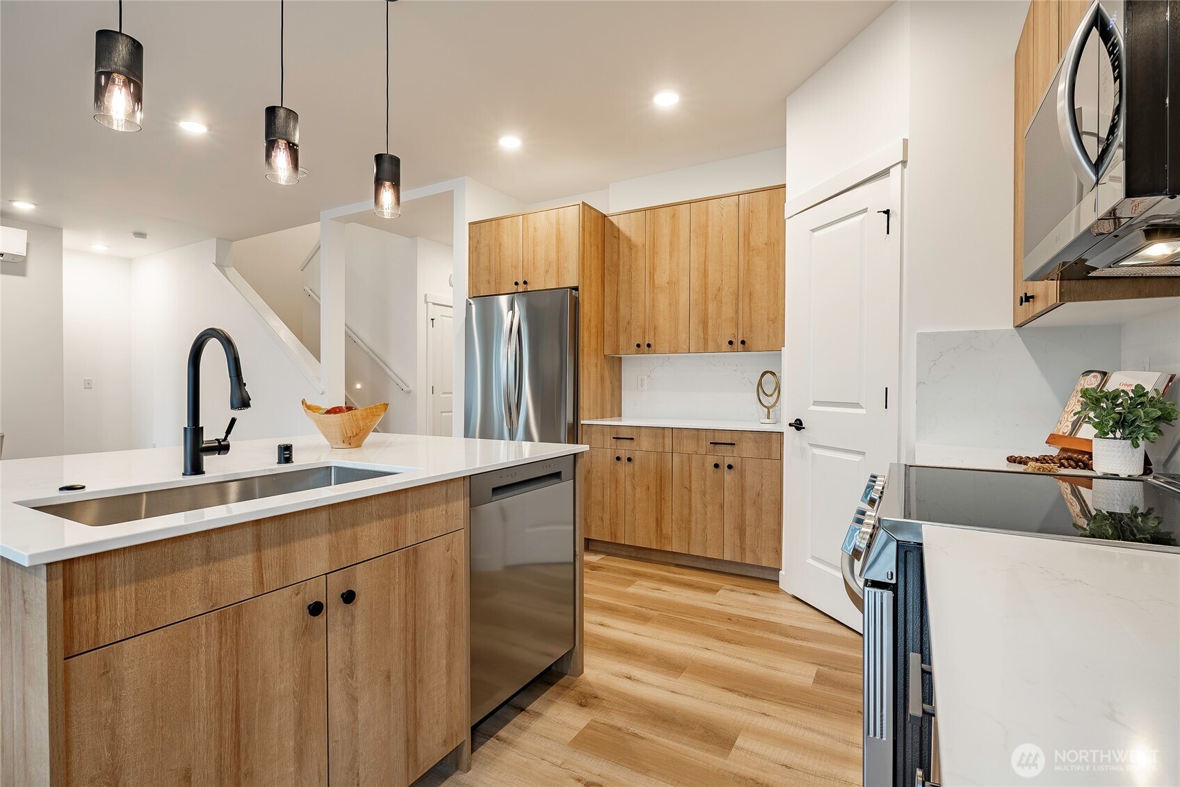 2999 Cedar View Way , Blaine, WA 98230