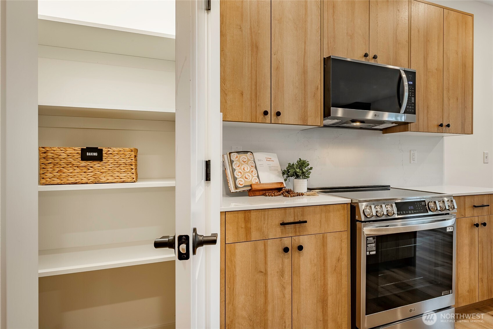 2999 Cedar View Way , Blaine, WA 98230