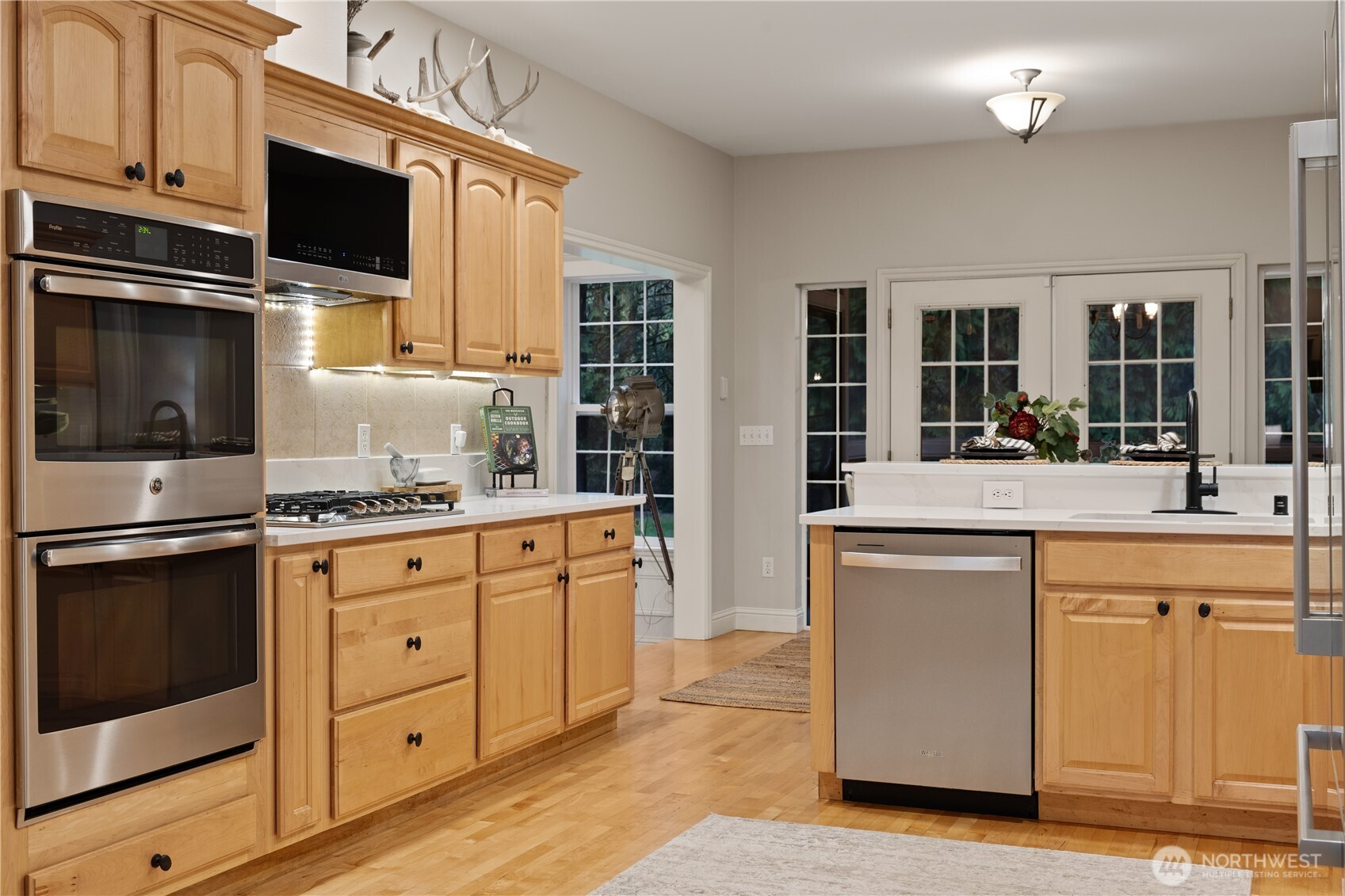 24878 SE 372nd Street , Enumclaw, WA 98022