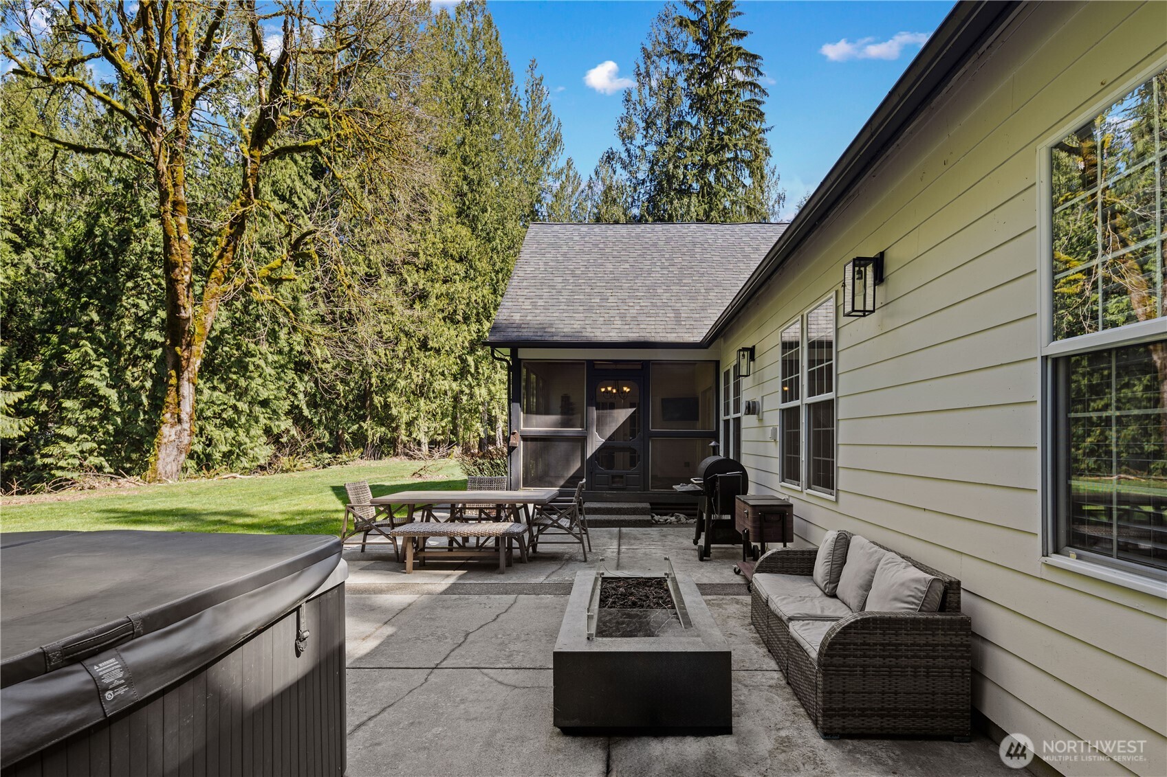 24878 SE 372nd Street , Enumclaw, WA 98022