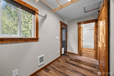 547 Silverbrook Road , Randle, WA 98377 - Photo 18