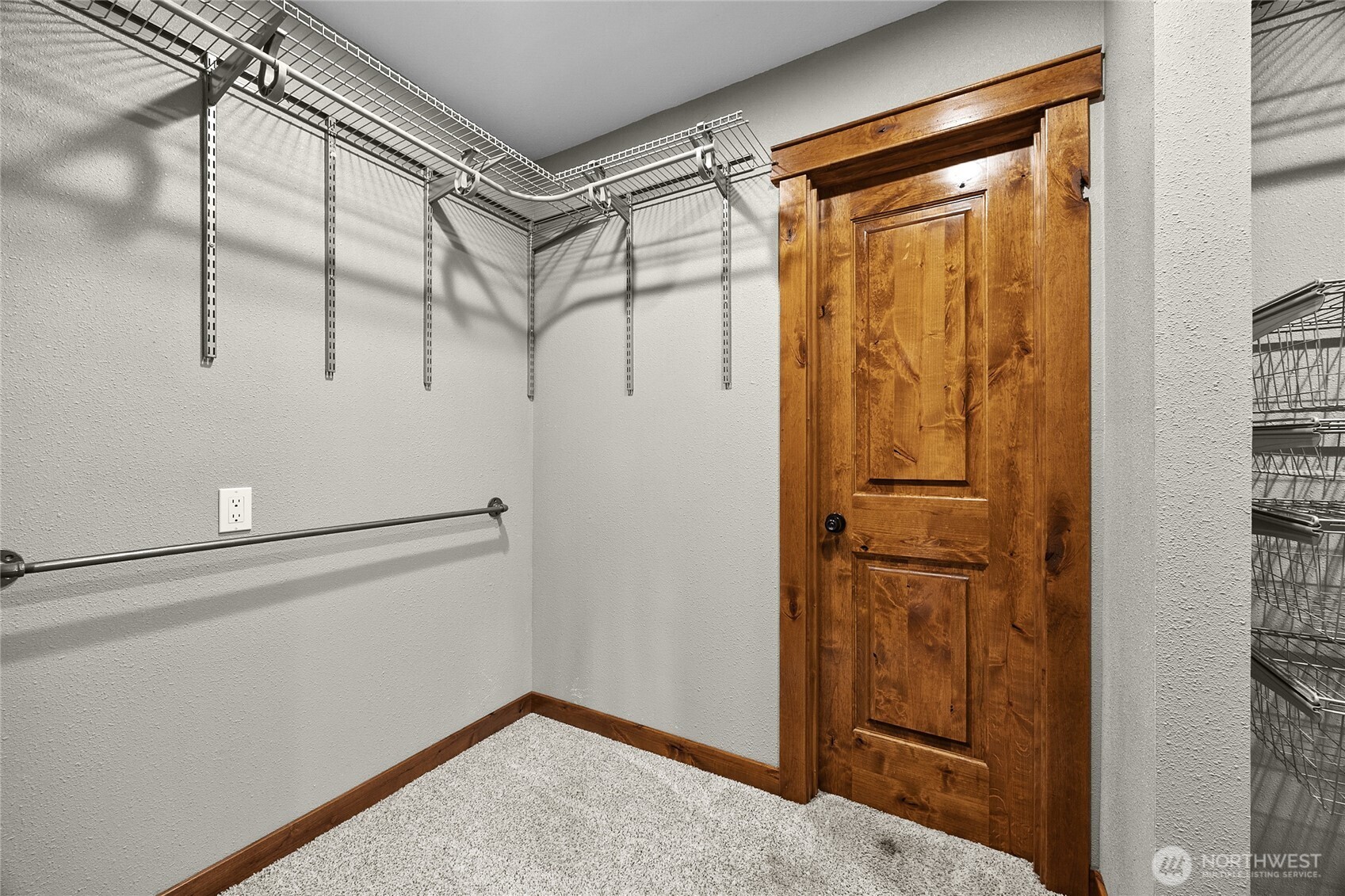 547 Silverbrook Road , Randle, WA 98377