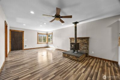 547 Silverbrook Road , Randle, WA 98377 - Photo 7