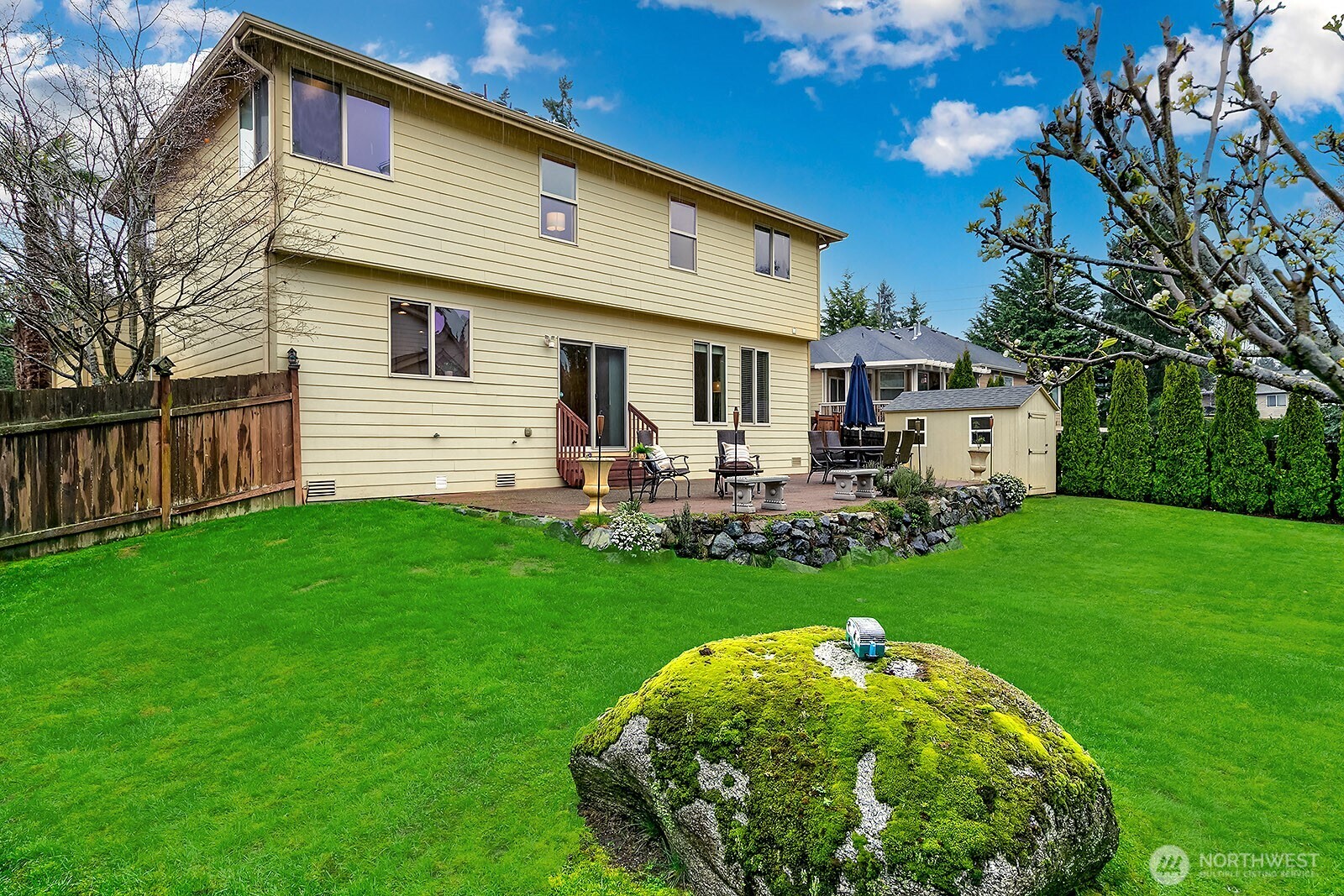 35638 8th Avenue SW, Federal Way, WA 98023