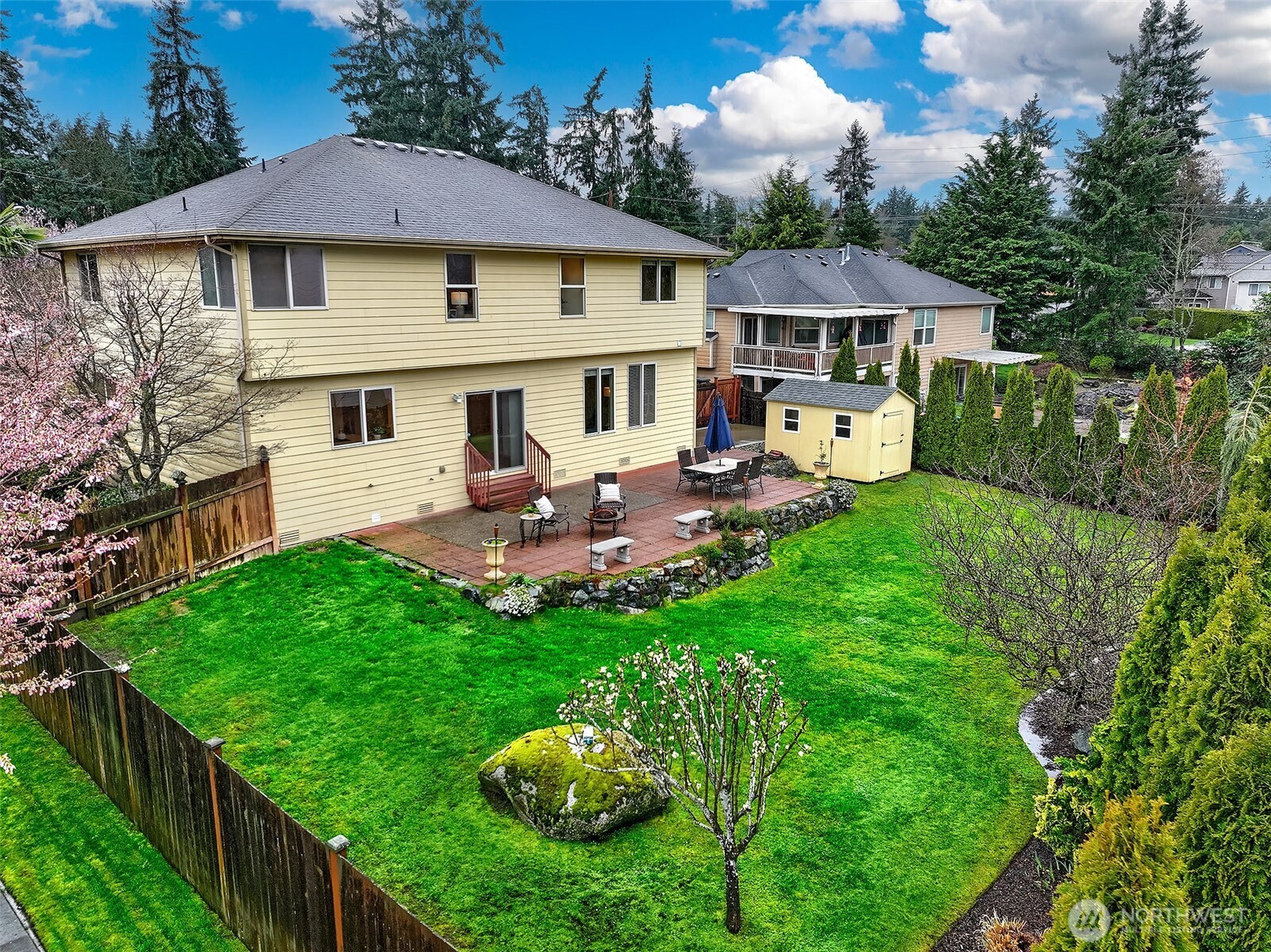 35638 8th Avenue SW, Federal Way, WA 98023