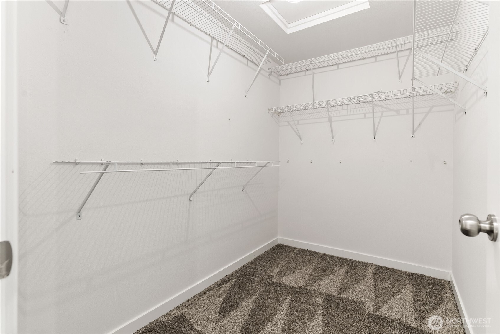 23608 55th Place S #11-1, Kent, WA 98032-3307