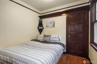 411 Boylston Avenue E #202, Seattle, WA 98102-4943 - Photo 14