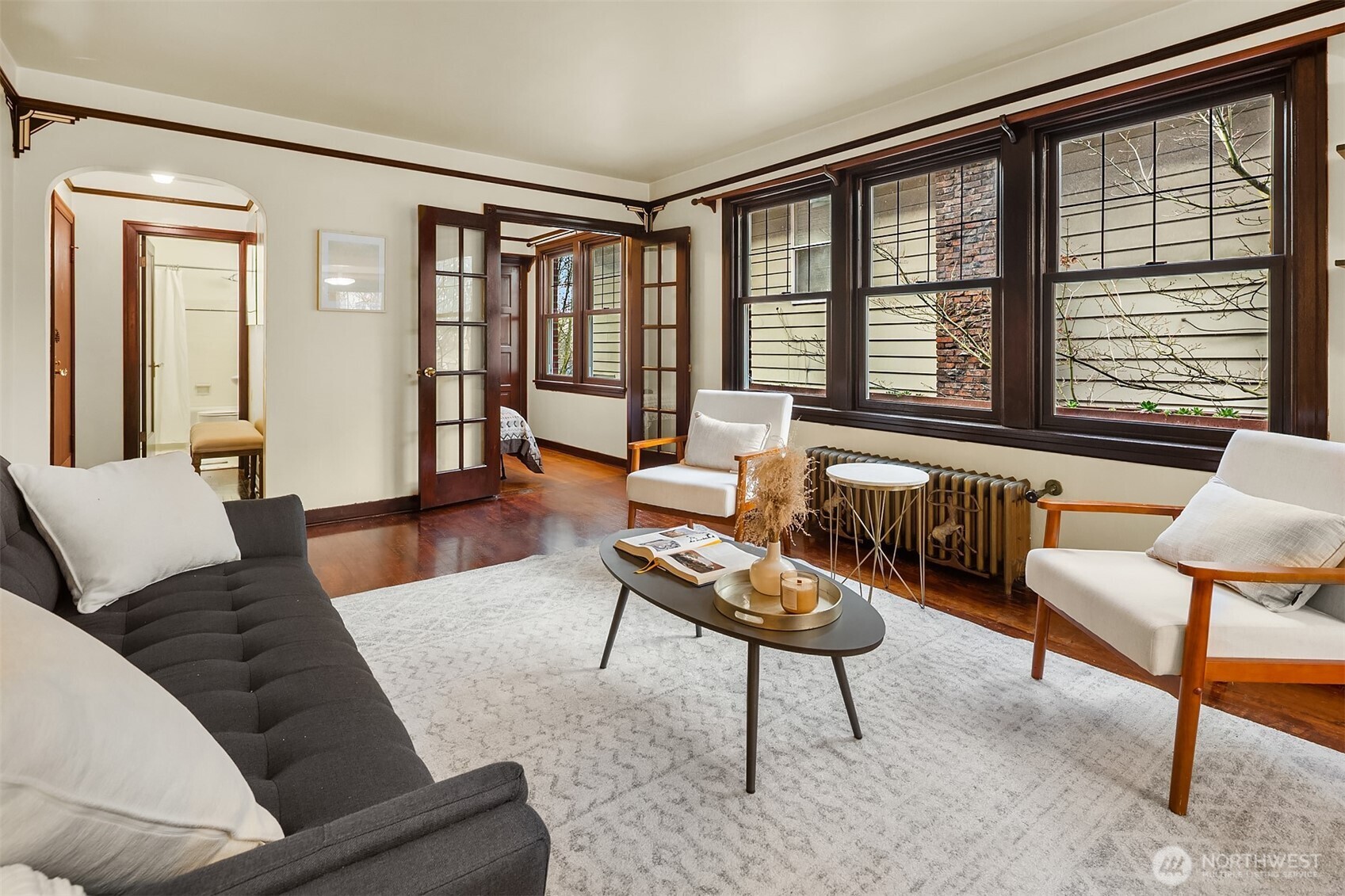 411 Boylston Avenue E #202, Seattle, WA 98102-4943