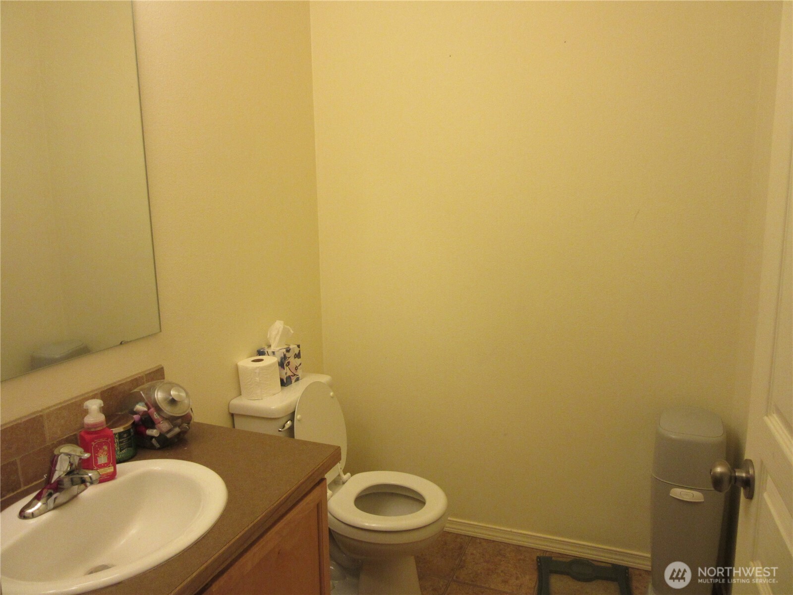 425 E Richmond Avenue , Dayton, WA 99328