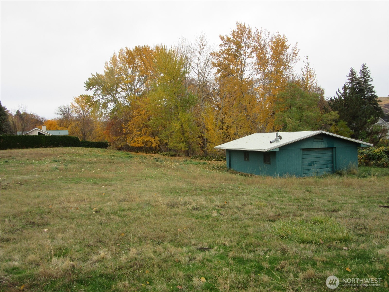 425 E Richmond Avenue , Dayton, WA 99328