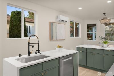 2121 1st Avenue W, Seattle, WA 98119 - Photo 12