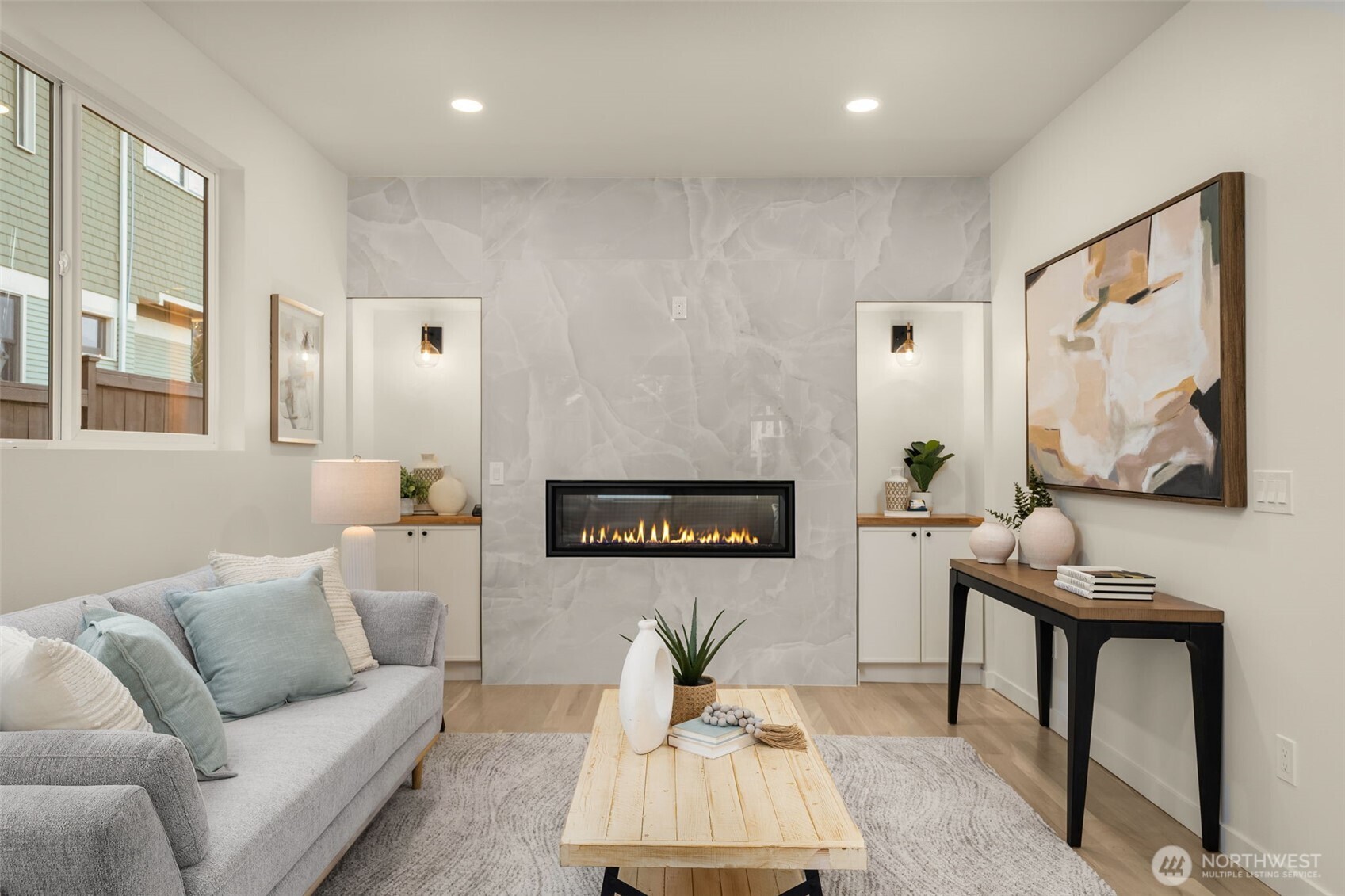 2121 1st Avenue W, Seattle, WA 98119