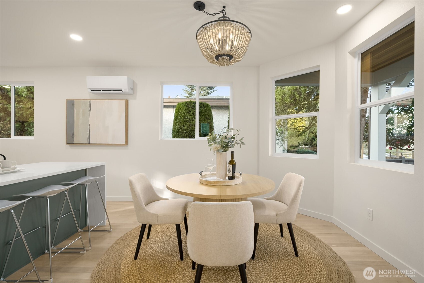 2121 1st Avenue W, Seattle, WA 98119