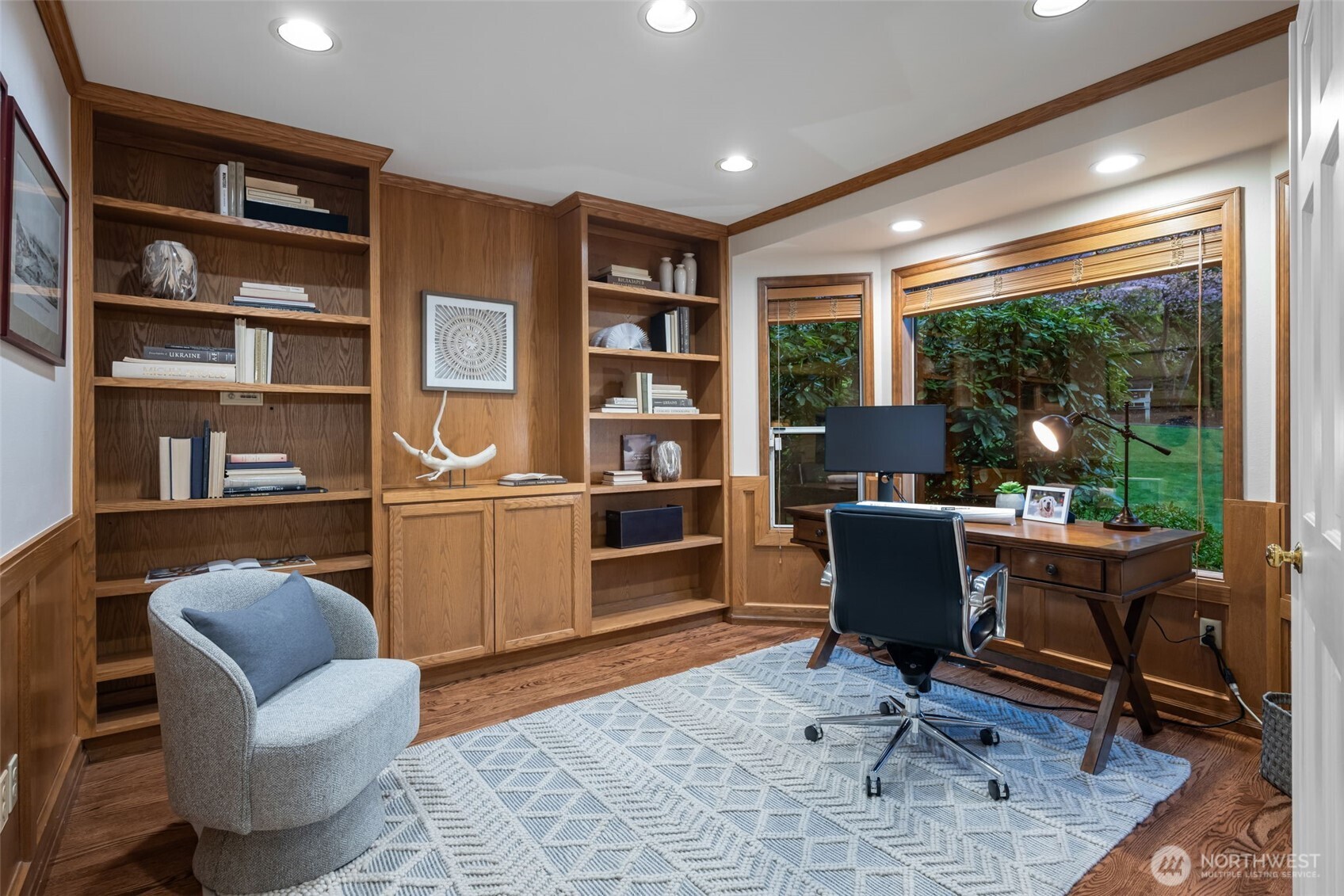 16414 NE 135th Street , Redmond, WA 98052