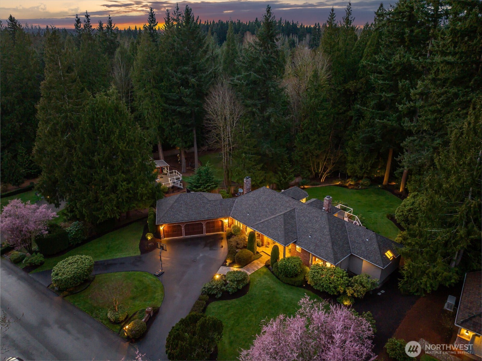 16414 NE 135th Street , Redmond, WA 98052
