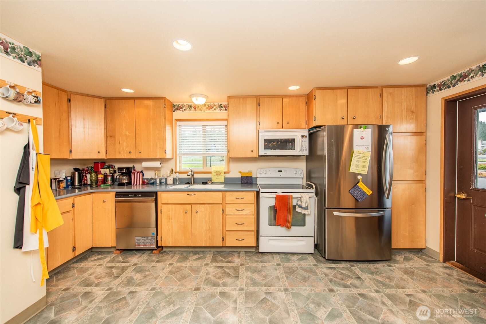 1301 S 3rd Avenue #19D, Sequim, WA 98382
