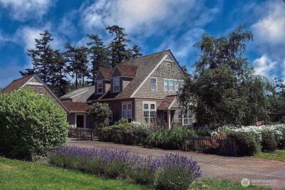 577 Scenic Heights Road , Oak Harbor, WA 98277