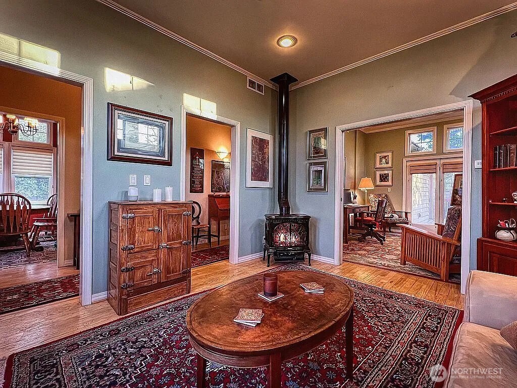 577 Scenic Heights Road , Oak Harbor, WA 98277