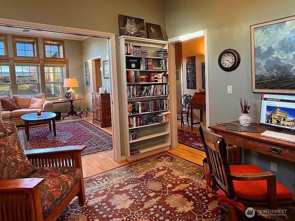 577 Scenic Heights Road , Oak Harbor, WA 98277