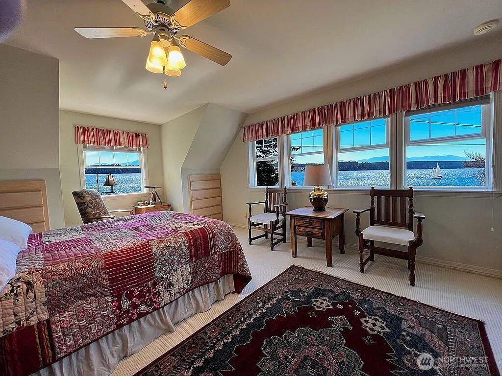 577 Scenic Heights Road , Oak Harbor, WA 98277