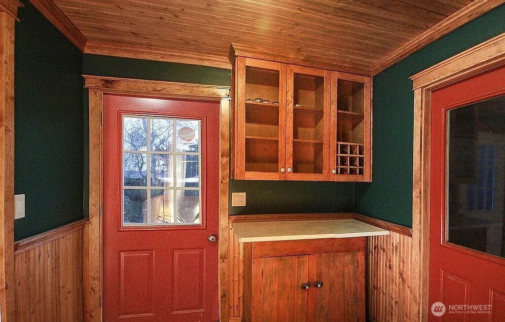 577 Scenic Heights Road , Oak Harbor, WA 98277