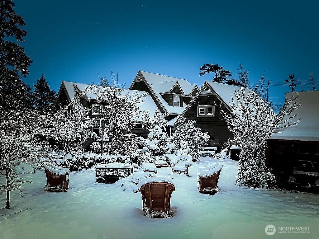 577 Scenic Heights Road , Oak Harbor, WA 98277