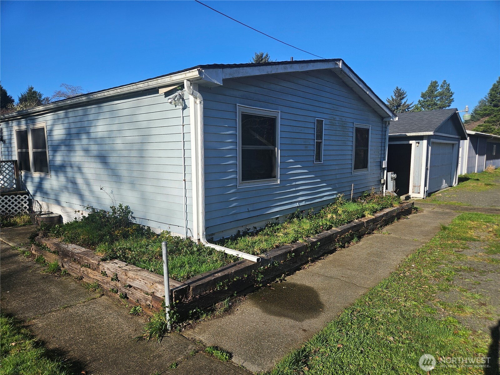 2007 41st Place , Seaview, WA 98644