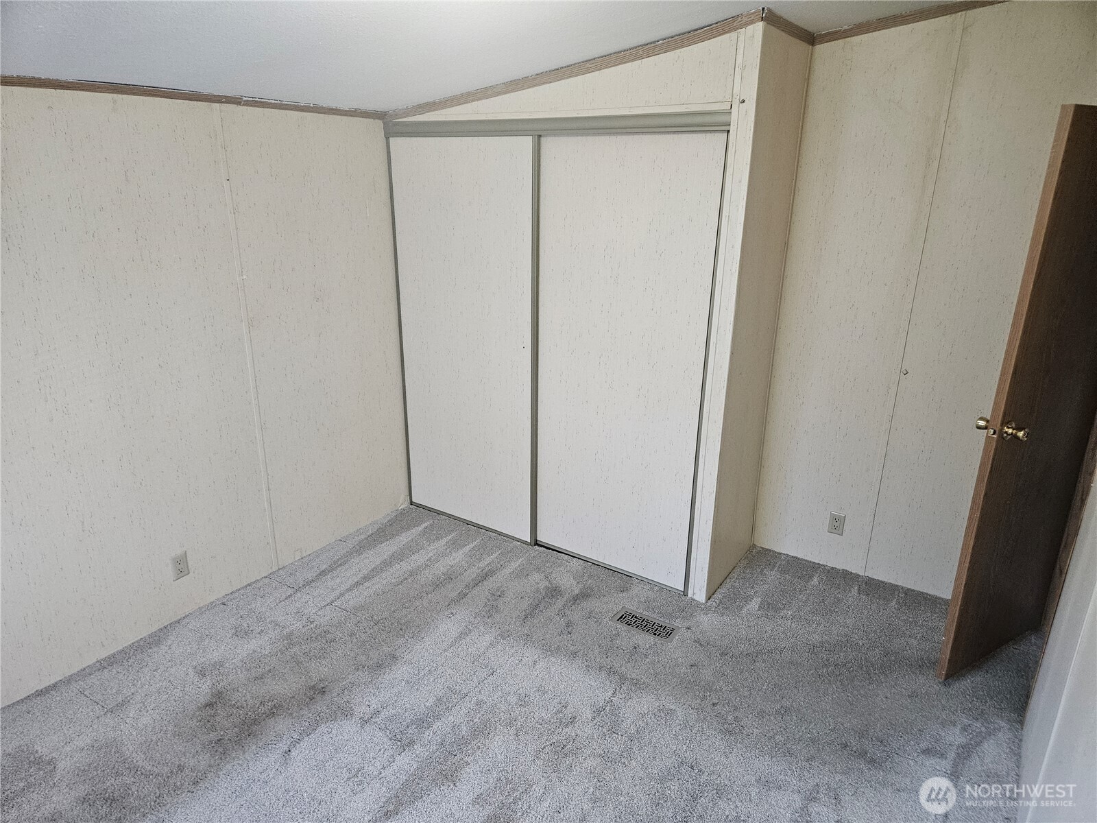 2007 41st Place , Seaview, WA 98644